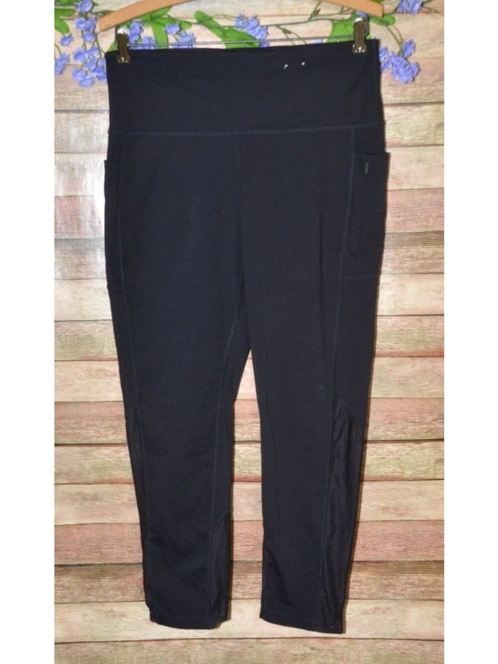 Xersion Womens L High Rise 7/8 Ankle Leggings Black Mesh Panels Zip Pockets